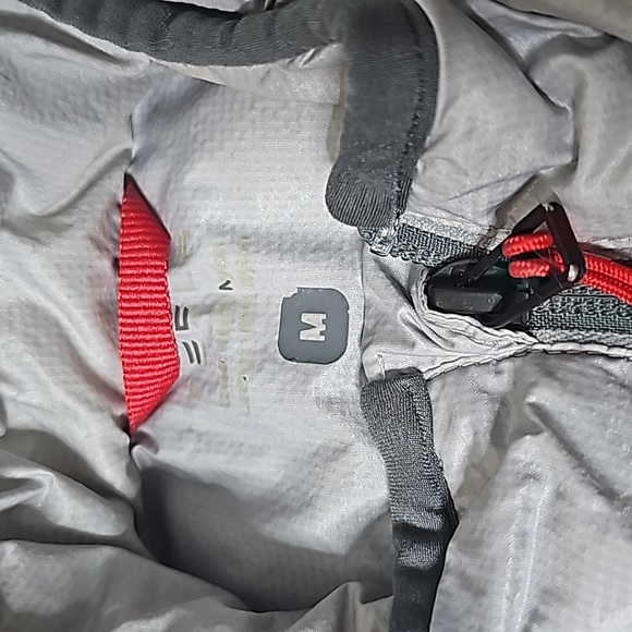 Tesla Vest - Picture 8 of 8